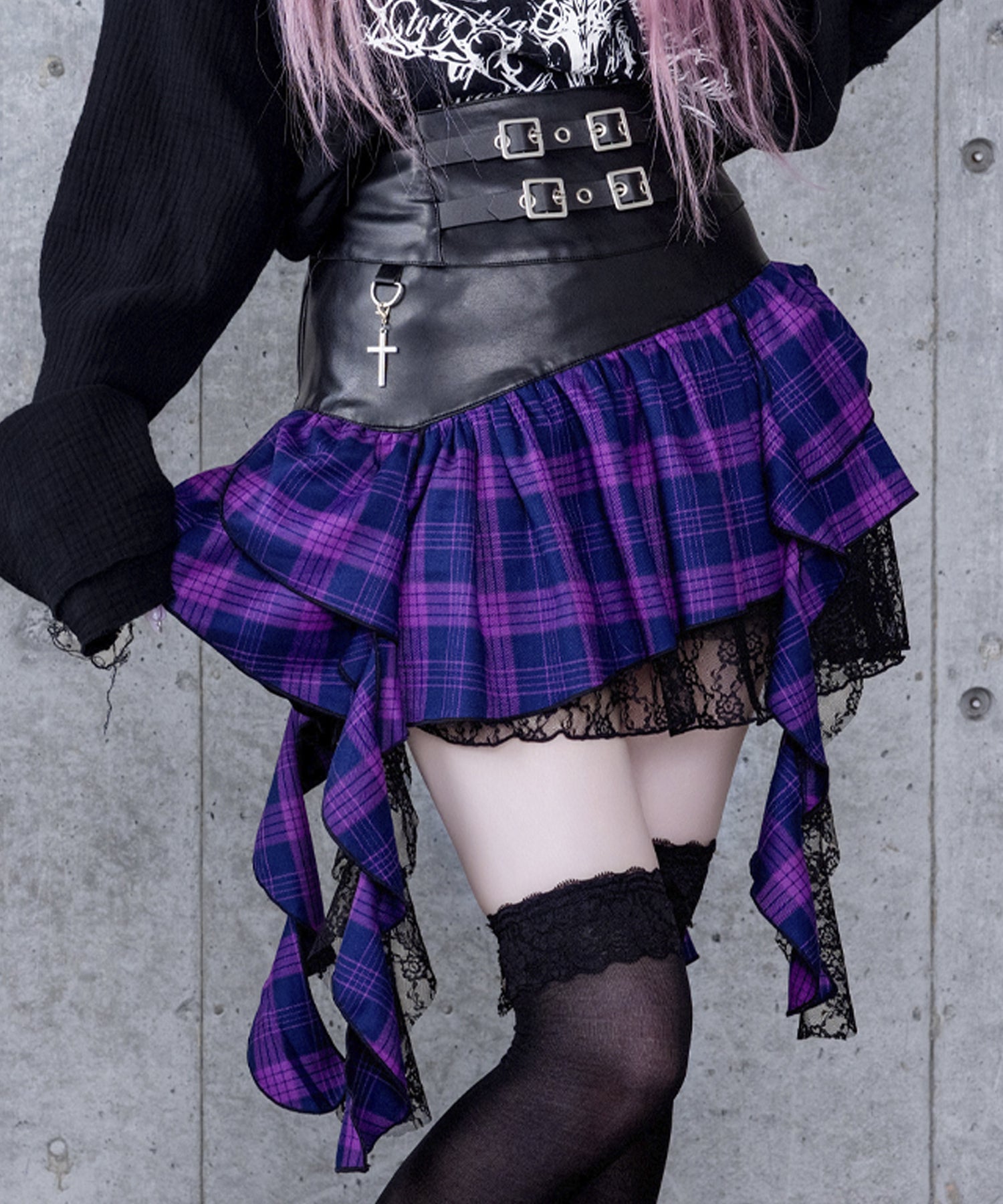 ハイウエストチェックイレギュラーヘムフレアスカート