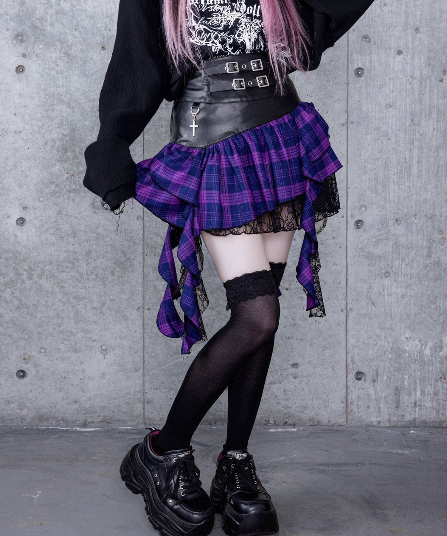 ハイウエストチェックイレギュラーヘムフレアスカート