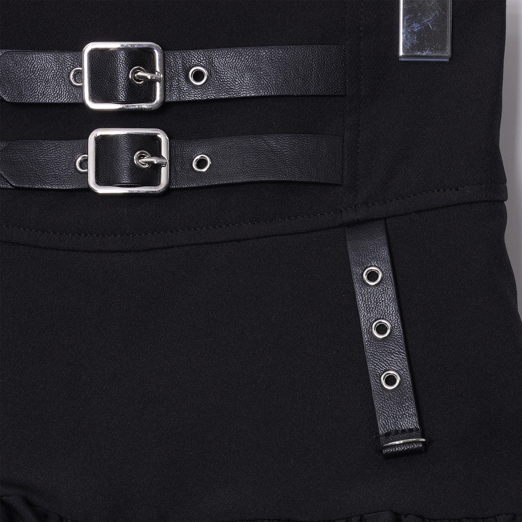 コルセット風フリルスカート