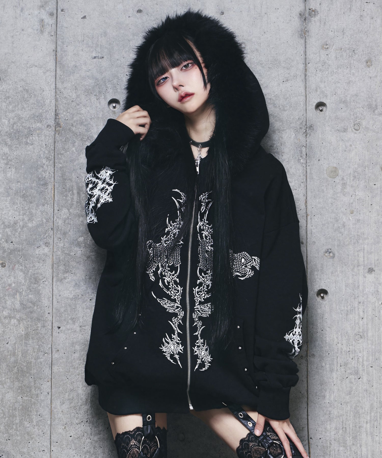 ファー付きAmiligeラインストーンZIPパーカー