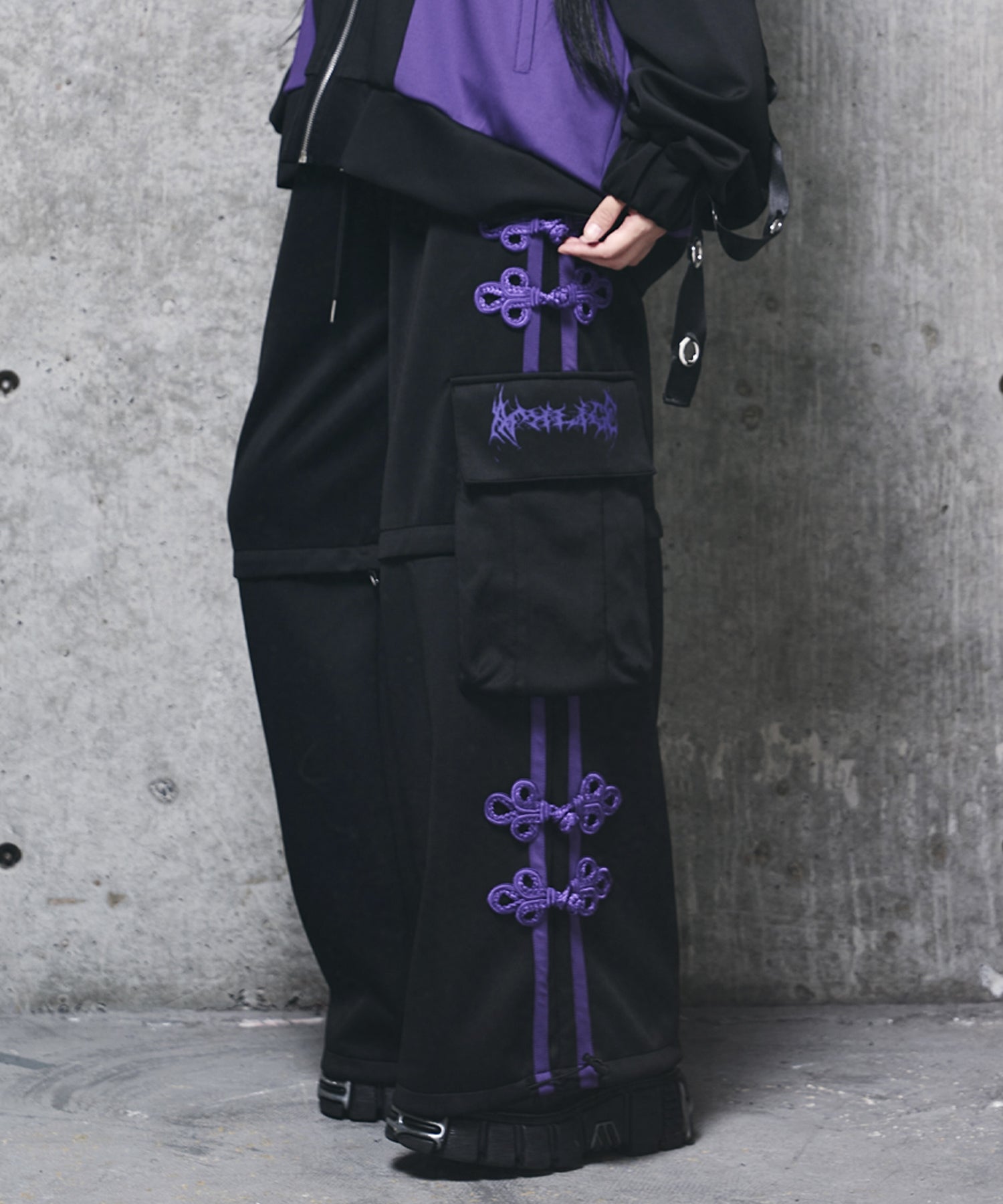 チャイナボタン付き2WAYパンツ