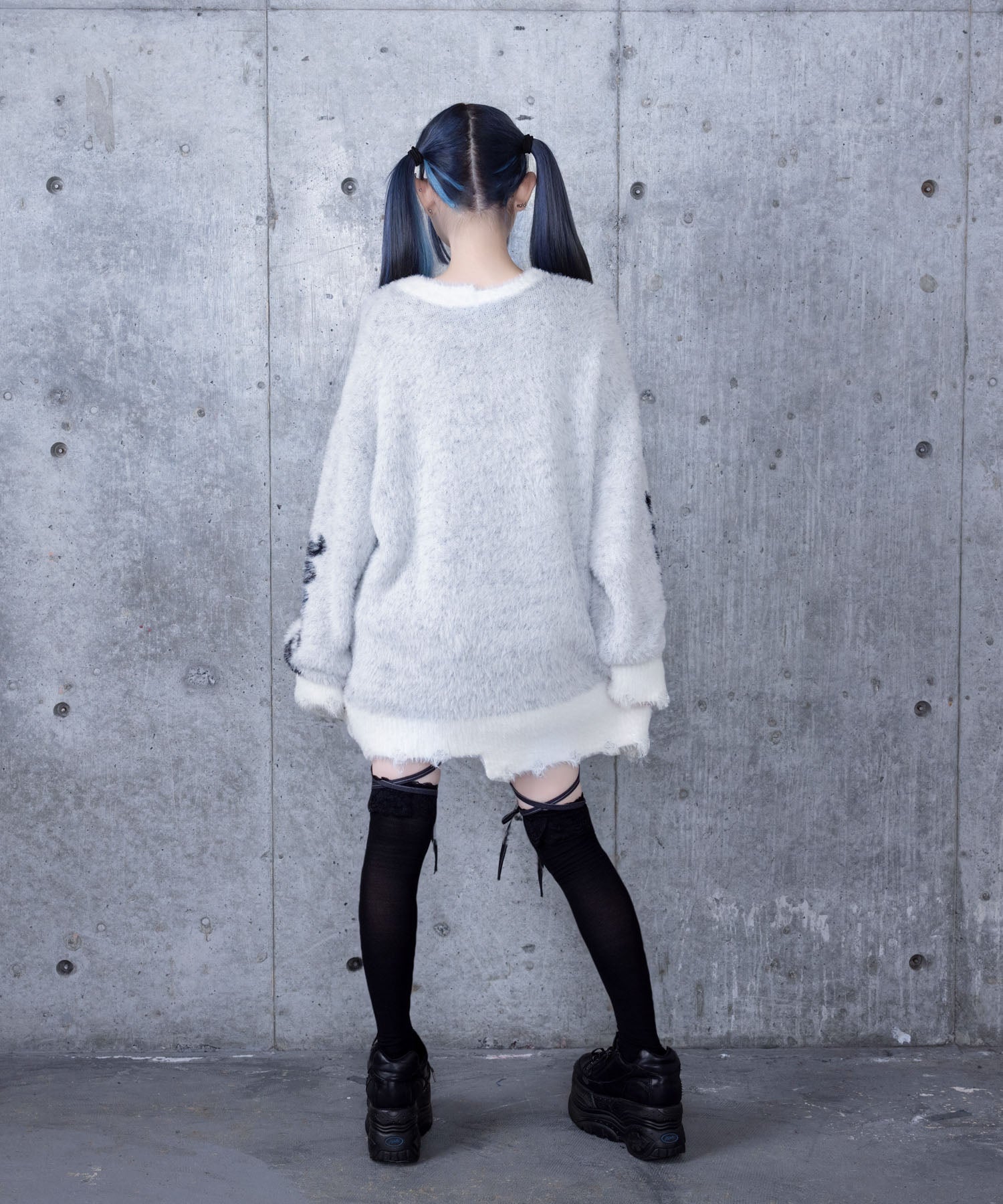 バタフライジャカードシャギーニット