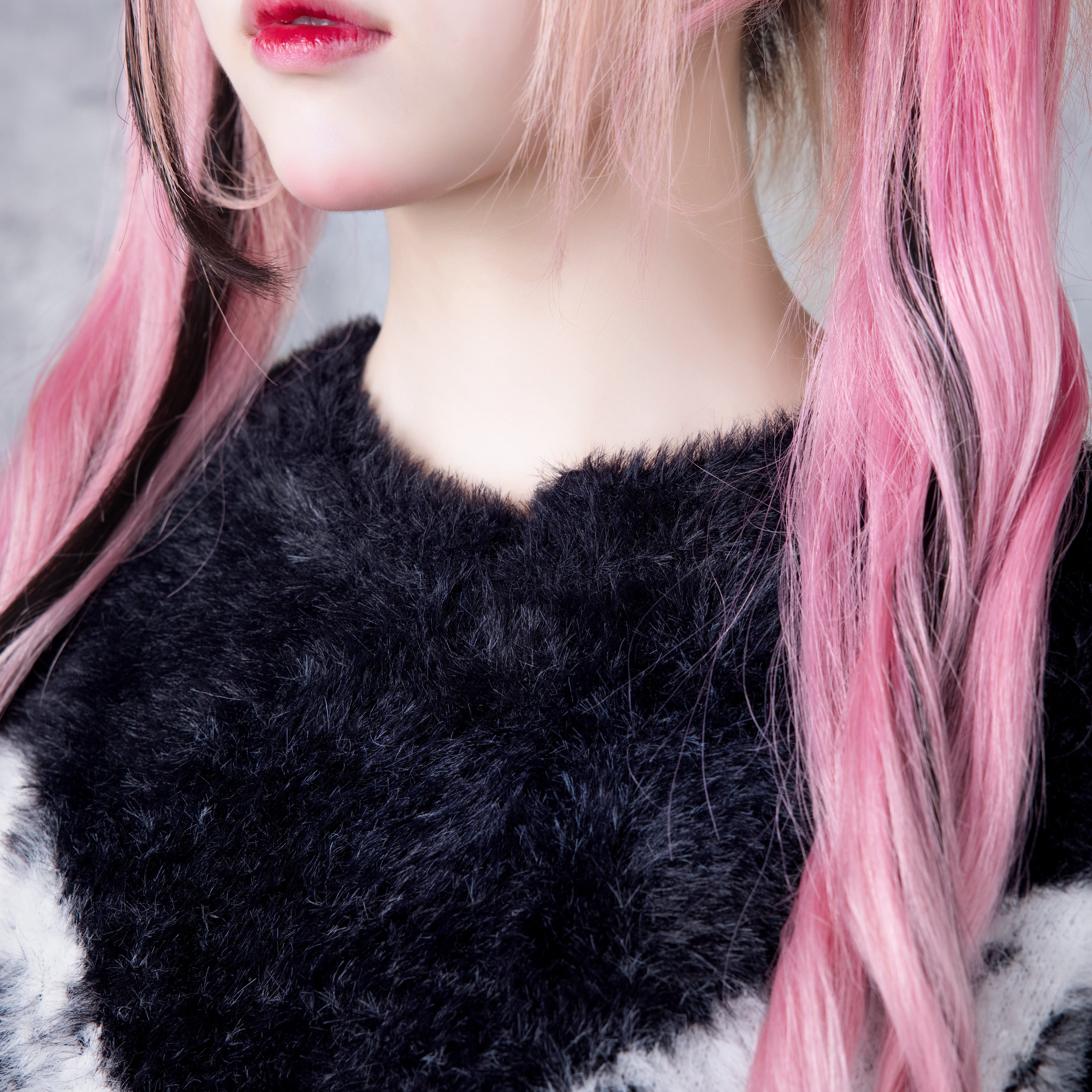 バタフライジャカードシャギーニット